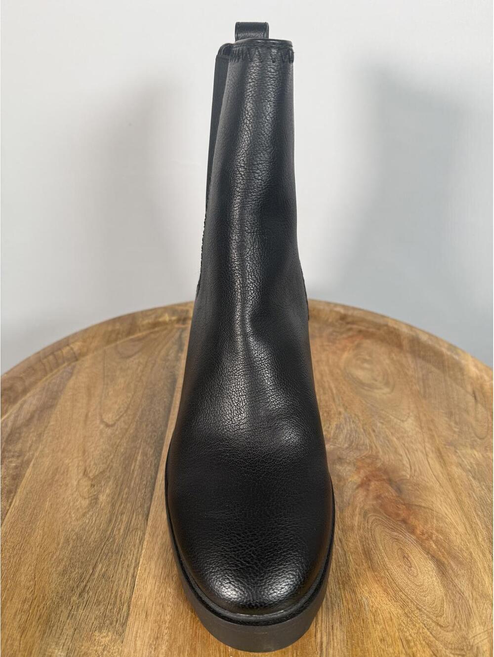 NWB ZODIAC Teresa-Chels Black Ankle Boots Women’s 9.5 - Picture 6 of 9